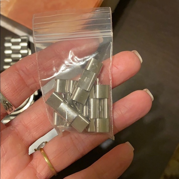 Silver Michael Kors watch - Picture 5 of 5